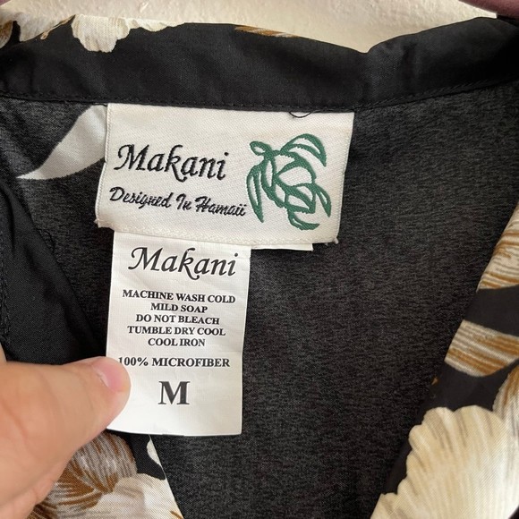 MAKAI men’s button down collar shirt size medium Hawaiian print - Picture 4 of 5